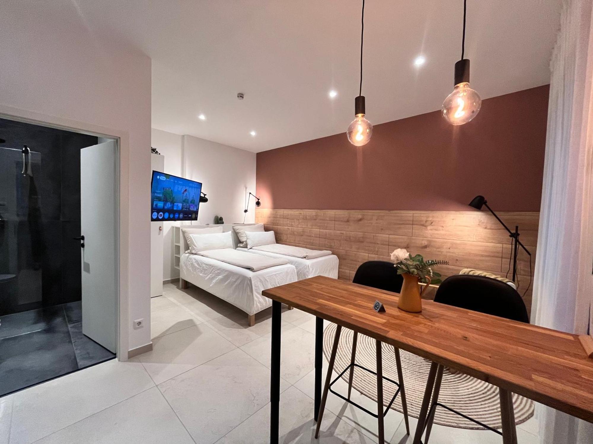 Goldstadt Apartments Пфорцхайм Экстерьер фото